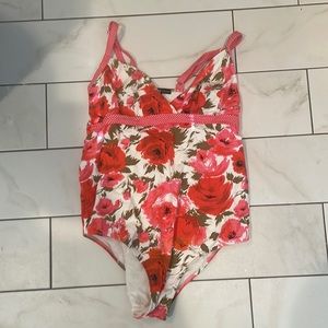 Pez D’or maternity swimsuit